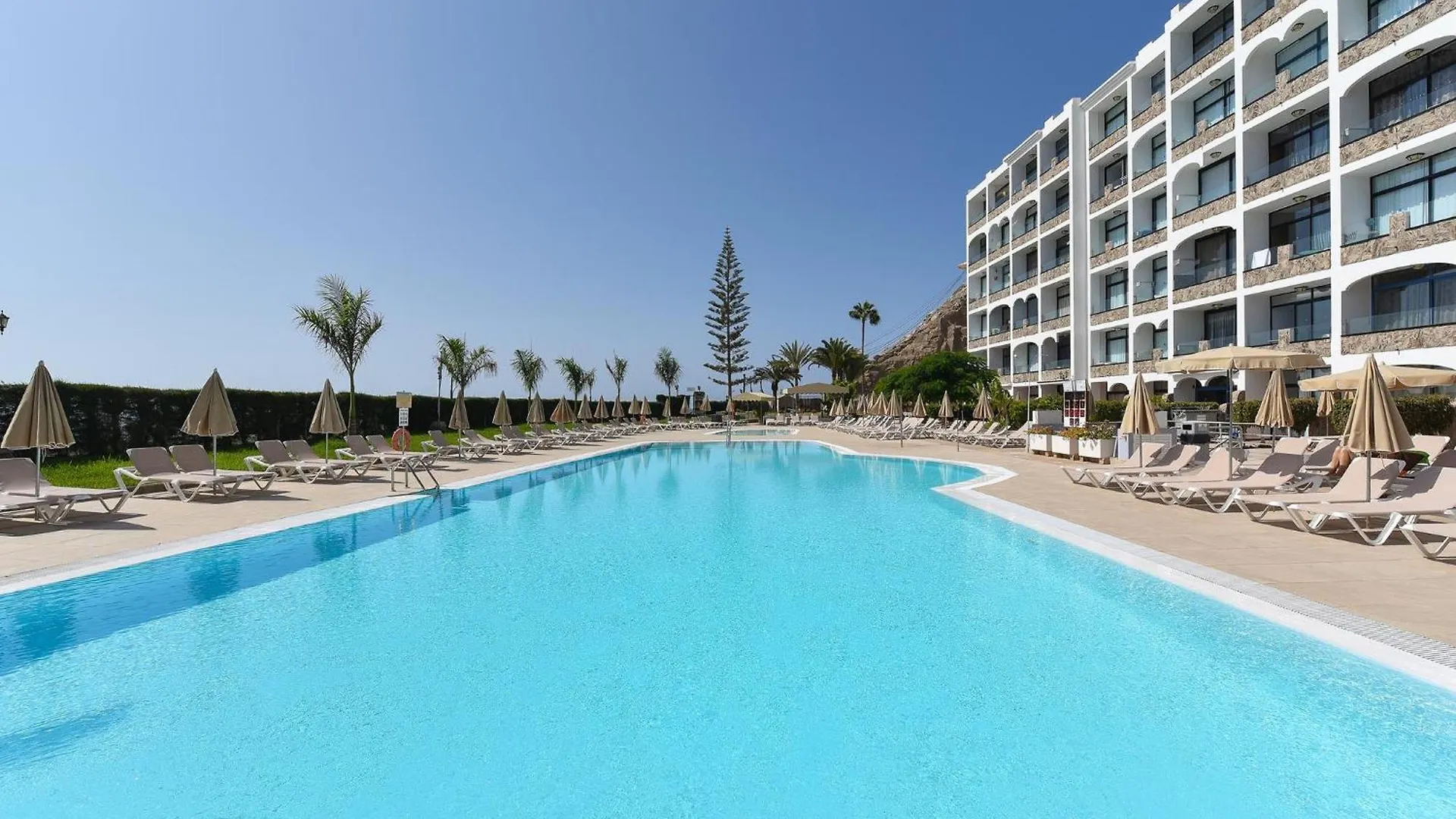 Beachfront Apartment Playa Del Cura 3 By Villagrancanaria
